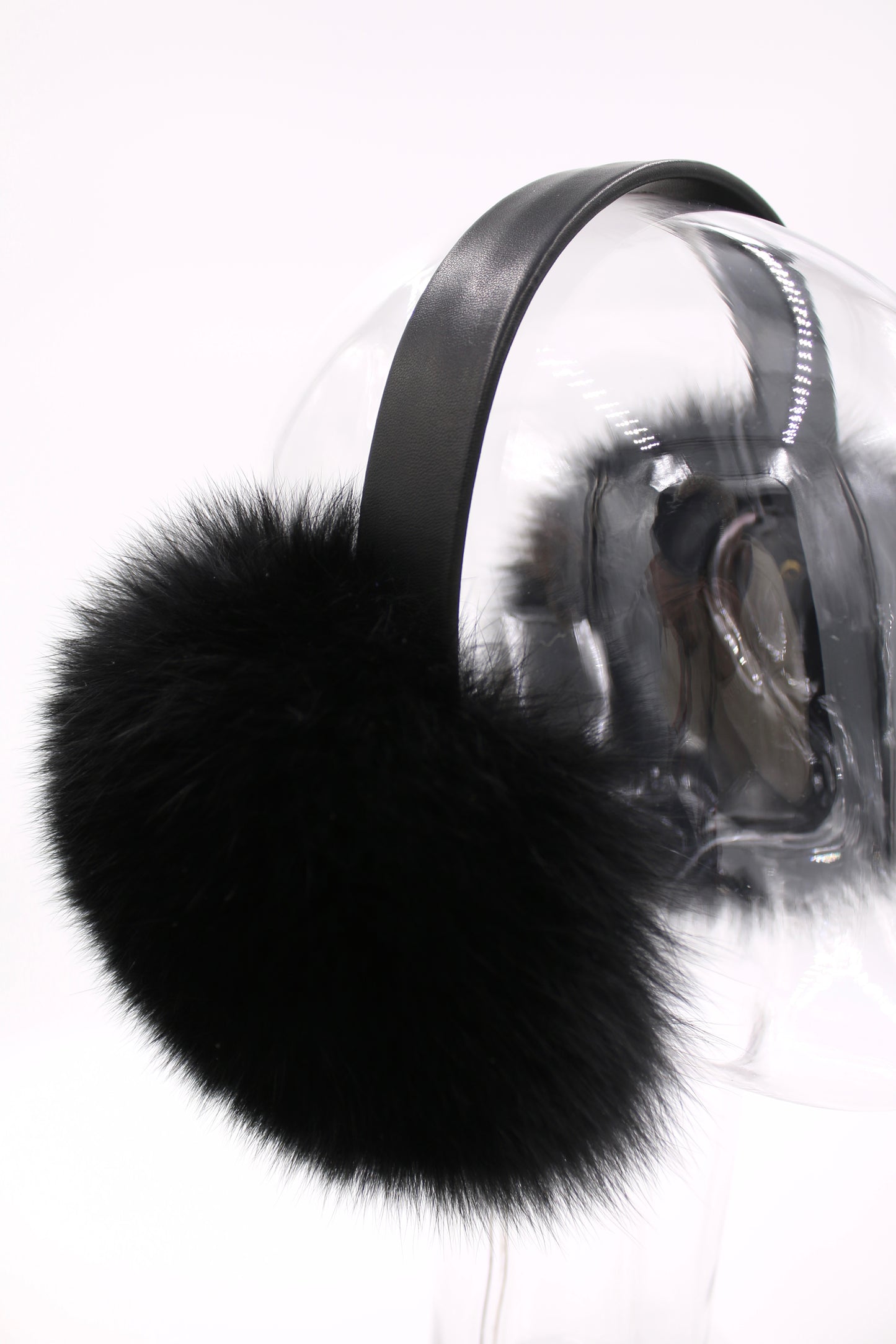 Noir Earmuffs