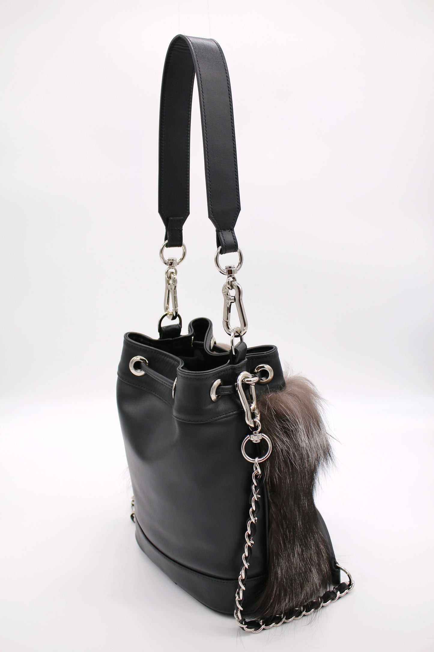 Brooklyn Bucket Bag | Black Ice Large