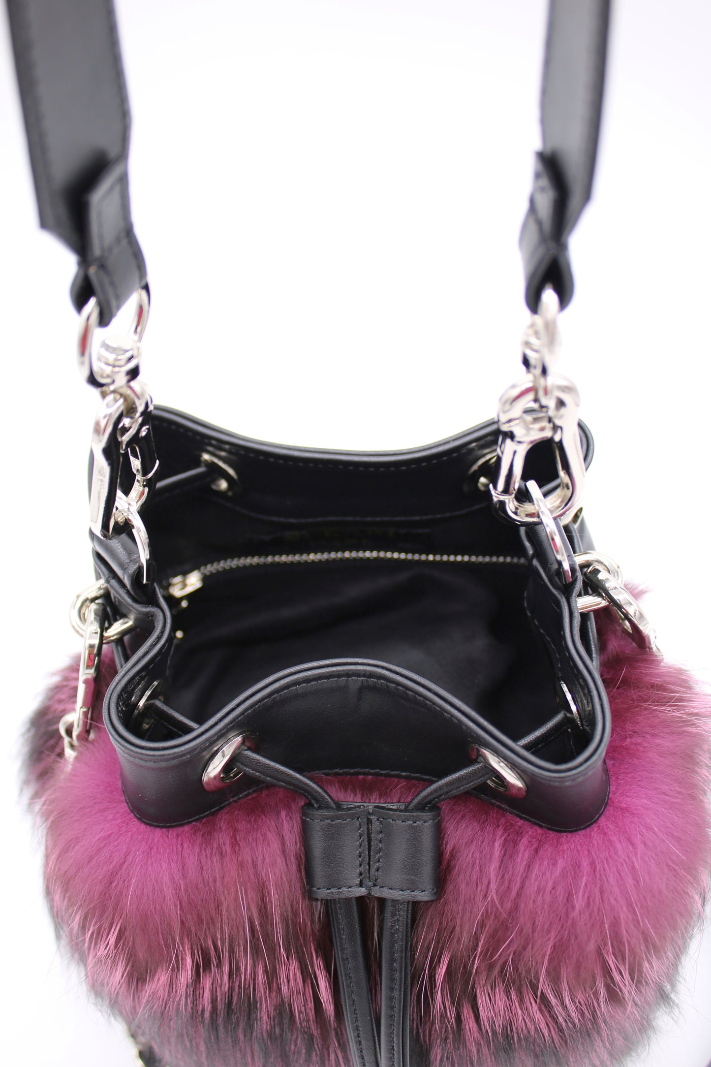 Brooklyn Bucket Bag | Berry Large